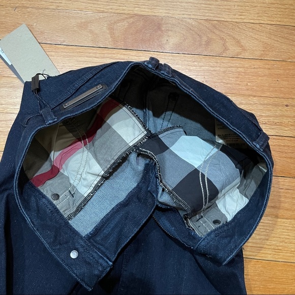 Burberry Brit Ladbroke Womens Straight Jeans Size 26 Tall 37” Dark Indigo NWT - Picture 13 of 15